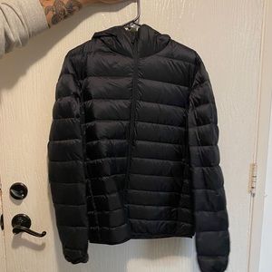 UNIQLO puffer hoodie